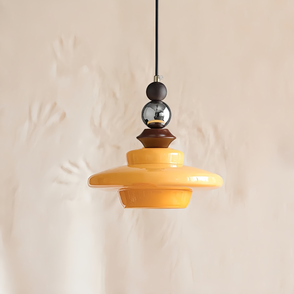 Medieval-Style Beige Glass Pendant Light – Elegant Dining Room Chandelier