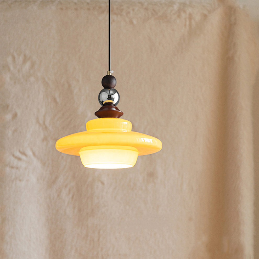 Medieval-Style Beige Glass Pendant Light – Elegant Dining Room Chandelier