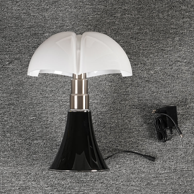 Vintage LED Designer Table Lamp – Timeless Elegance with Modern Illumination