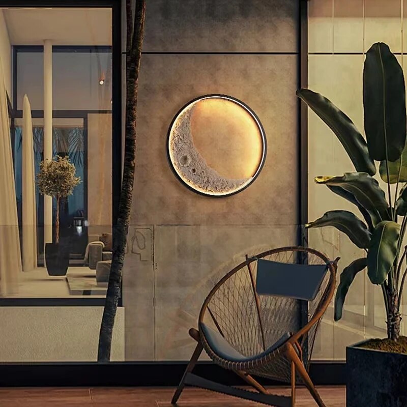 Outdoor Moonlight – Waterproof LED Wall Light with Lunar-Inspired Design