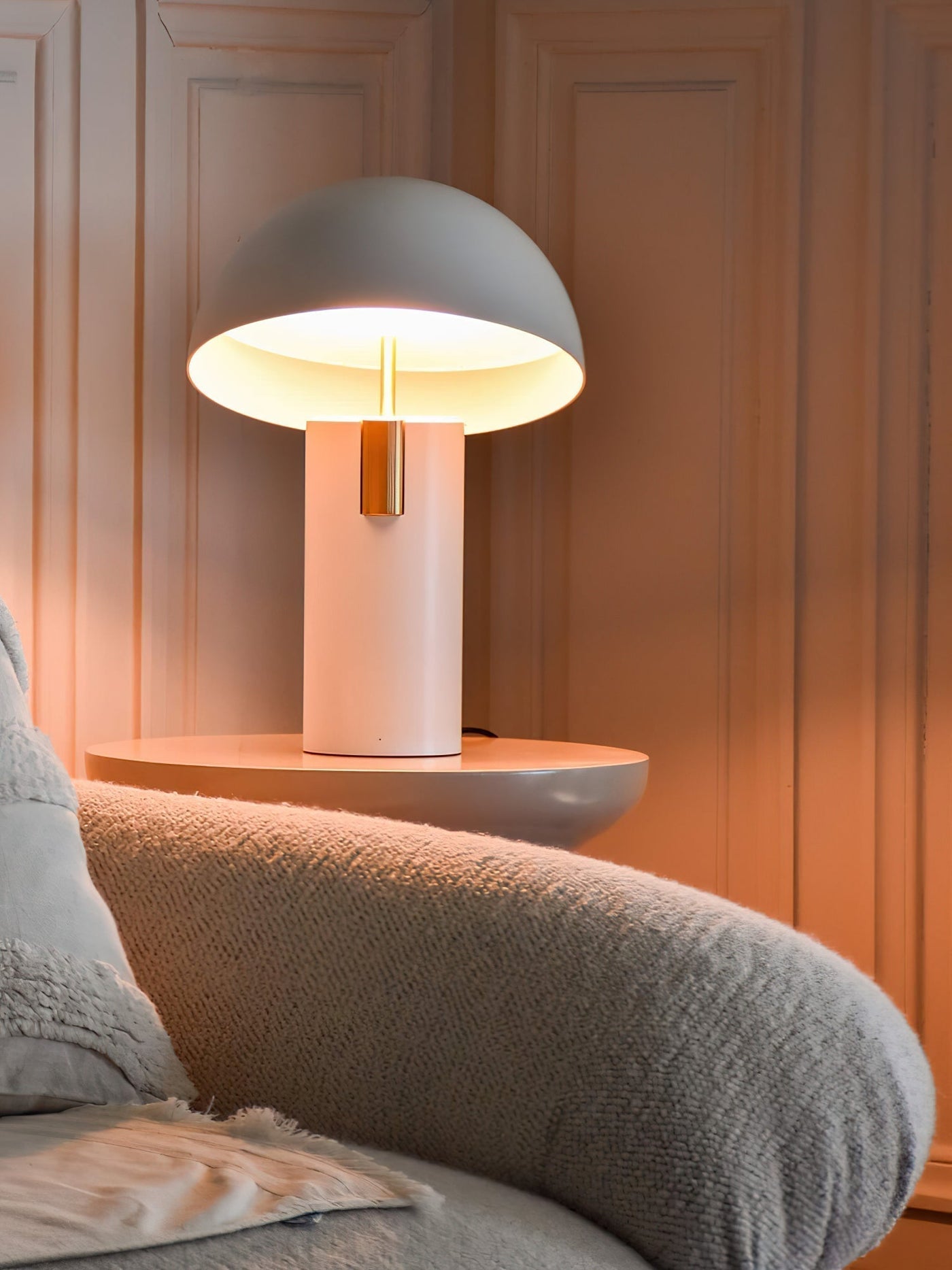Avo Table Lamp – Modern Elegance with Functional Design