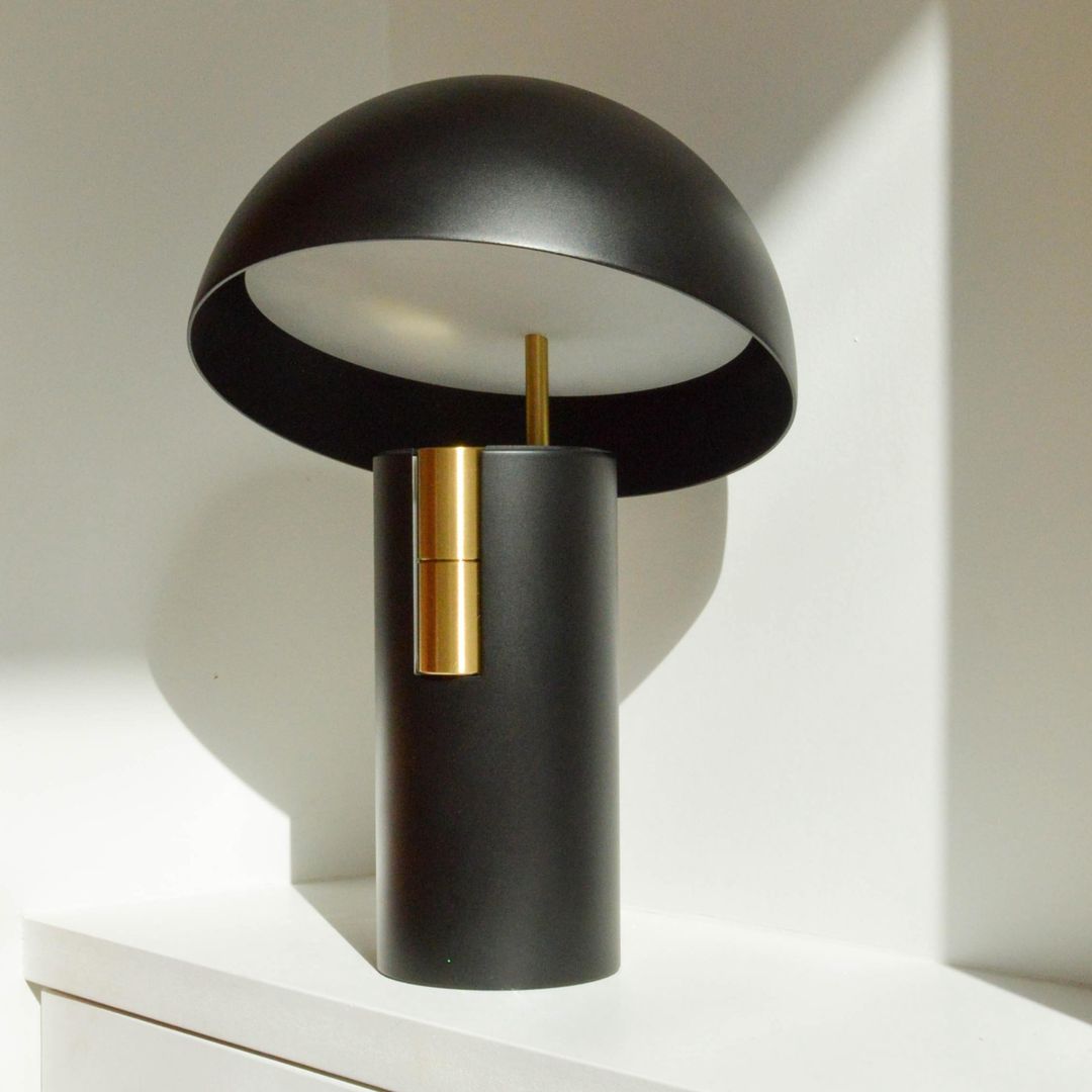 Avo Table Lamp – Modern Elegance with Functional Design