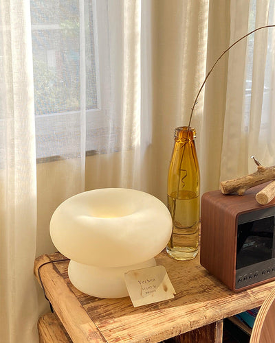 Donut Table Lamp – Playful Yet Elegant LED Accent Lighting