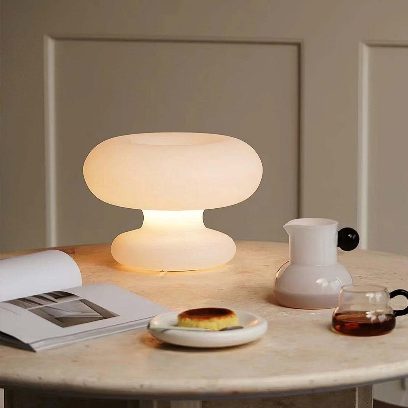Donut Table Lamp – Playful Yet Elegant LED Accent Lighting