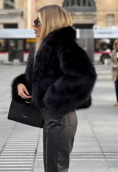 Luxury Faux Fur Coat – Chic, Warm & Timeless Elegance