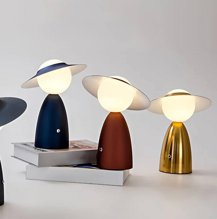 Lueur Tactile – Wireless LED Table Lamp with Integrated Charging