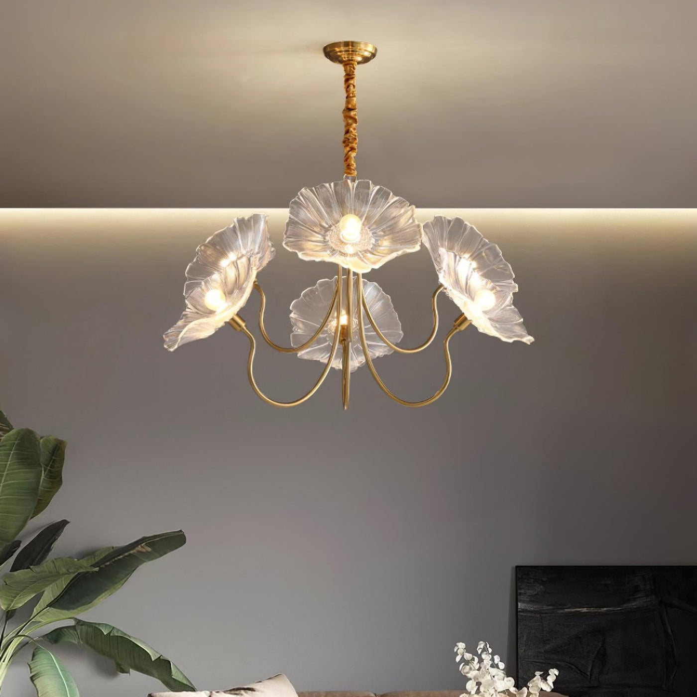 Murano Glass Flowers Chandelier – Timeless Elegance with Artistic Craftsmanship