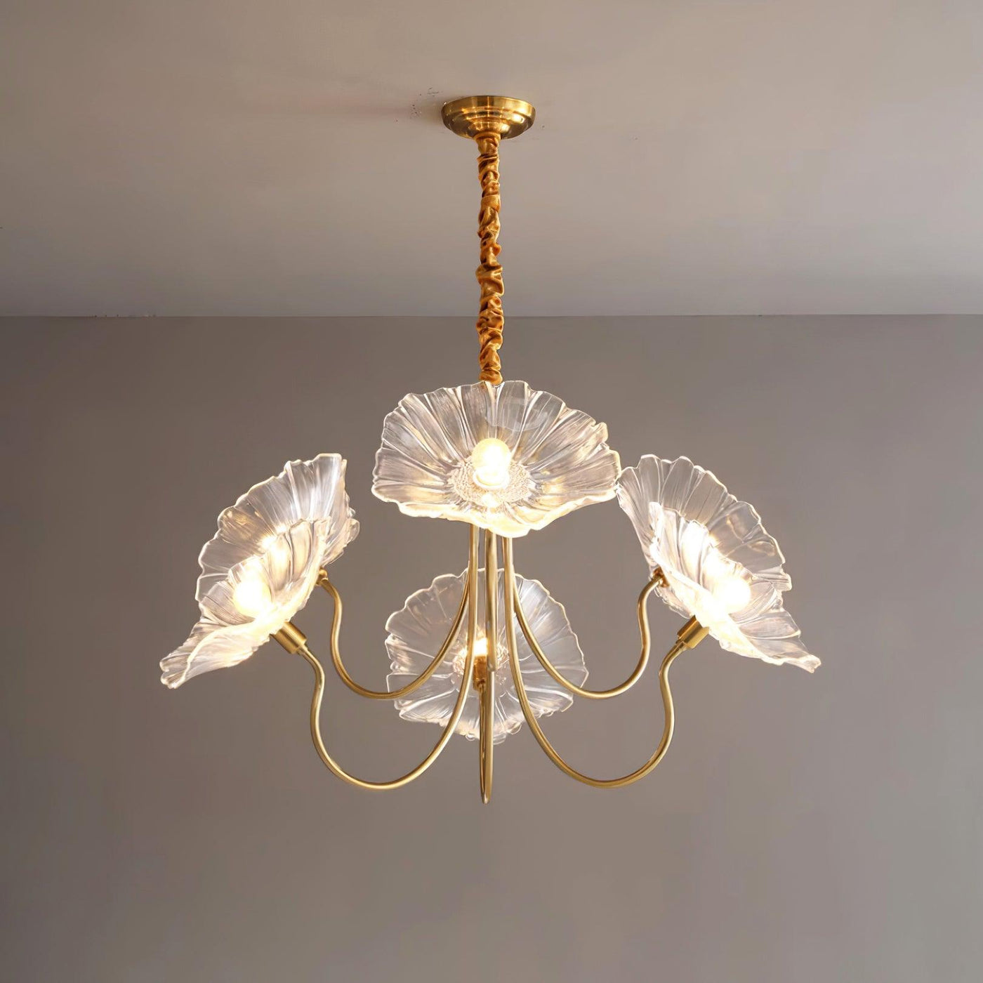 Murano Glass Flowers Chandelier – Timeless Elegance with Artistic Craftsmanship