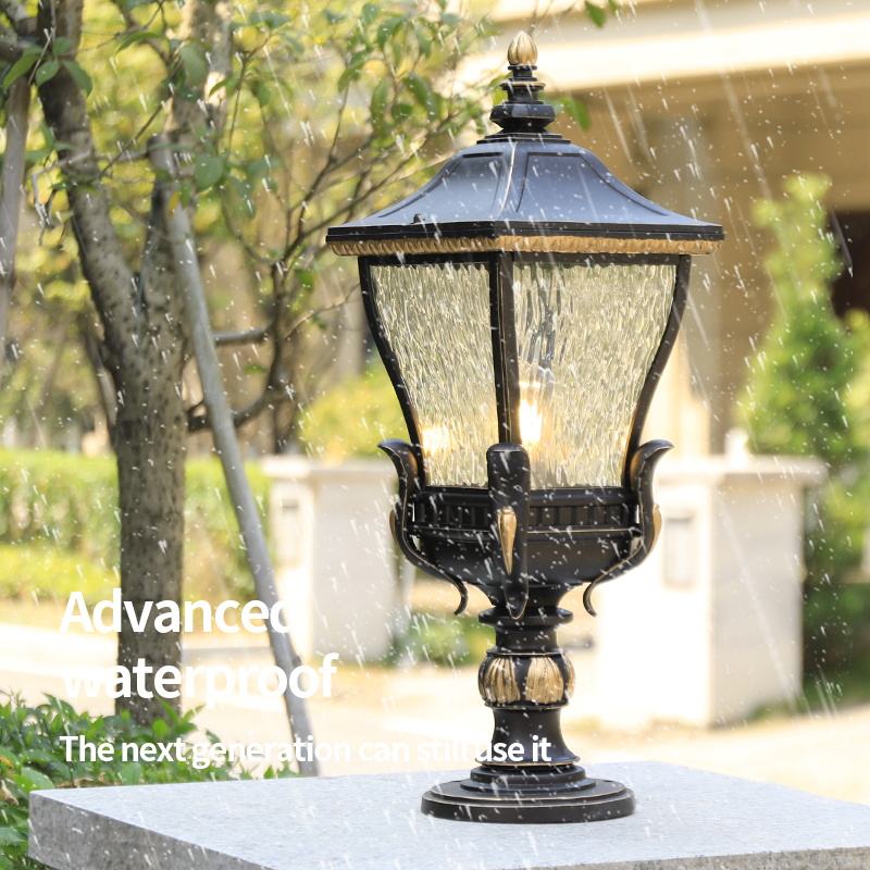 Modern Outdoor Lantern – Sleek Design Meets Timeless Functionality