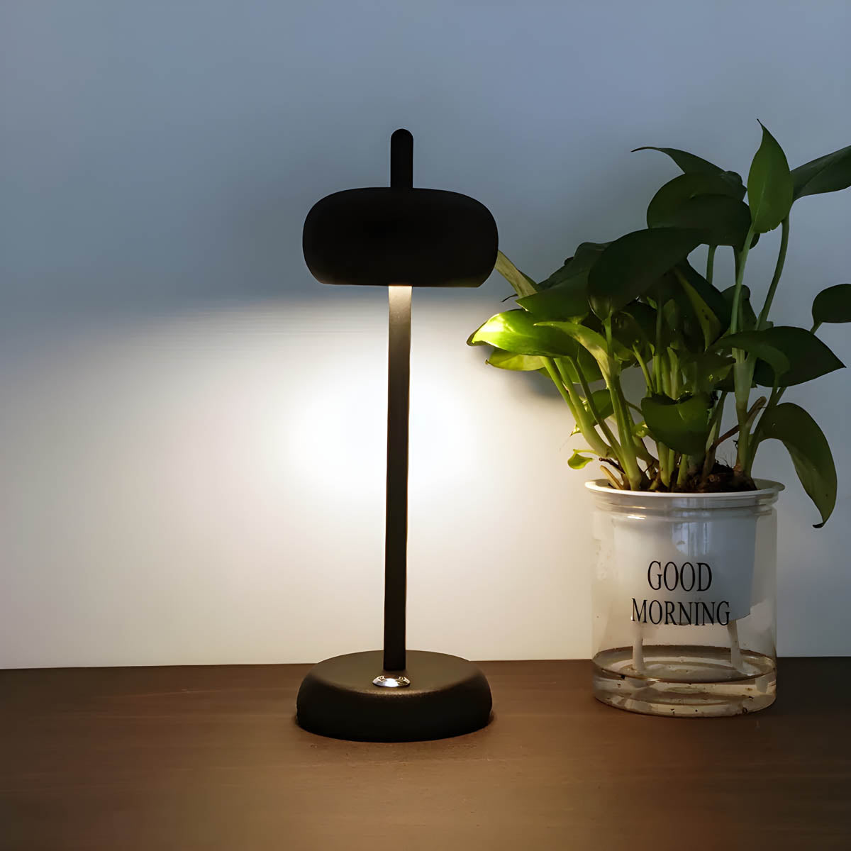 RINE Table Lamp – Minimalist Elegance with Adjustable LED Lighting