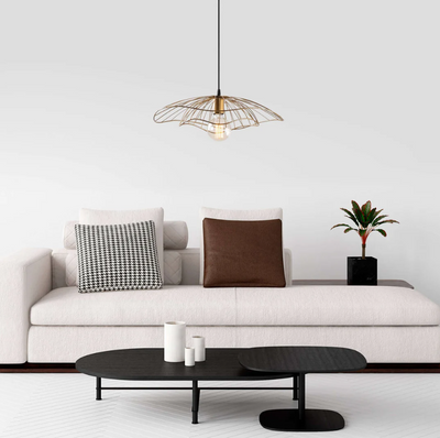 Golden Petal Pendant Light – Artistic and Luxurious Design for Elegant Interiors