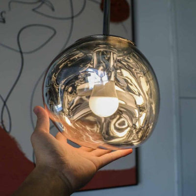 Aurora Pendant Light – Elegant Modern Glass Lighting for a Warm Ambiance