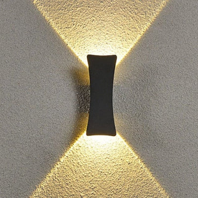 Sunset Outdoor Wall Light – Elegant & Weatherproof LED Illumination