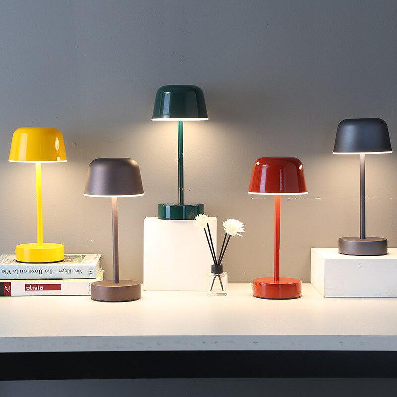 Mushroom Table Lamp – Nature-Inspired Design with Soft LED Lighting