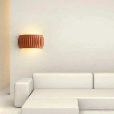 Scandinavian Ribbed Resin Wall Light – Stylish Accent Lighting for Bedrooms & Living Rooms